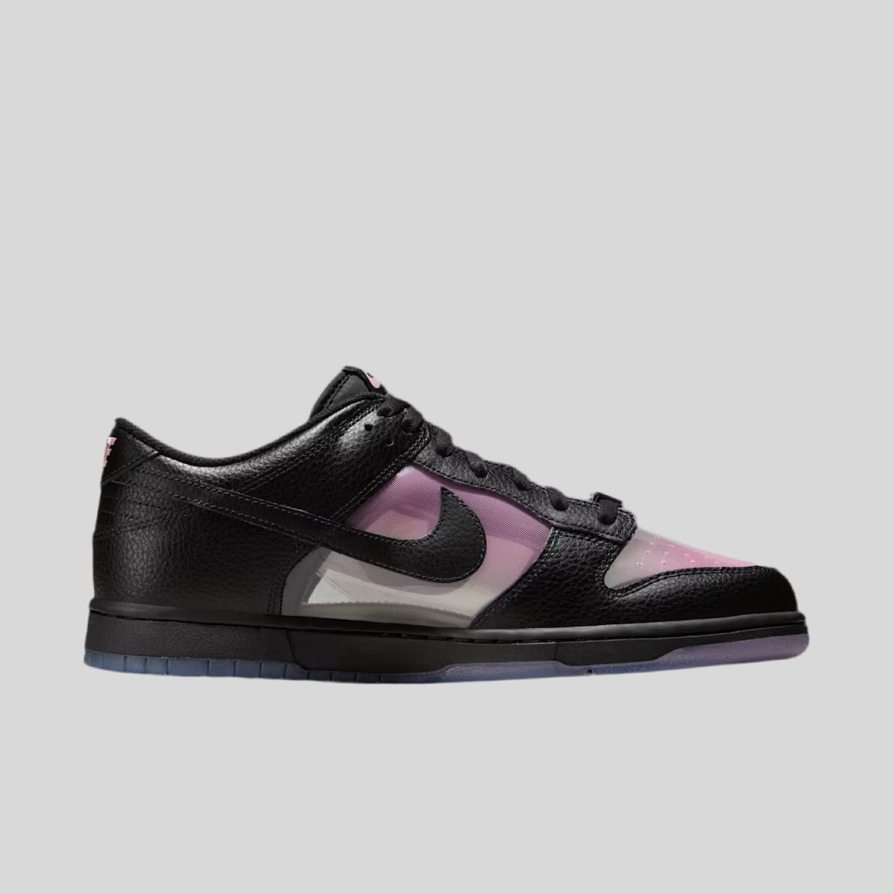 Dunk Low ‘Black and Pink Rise’
