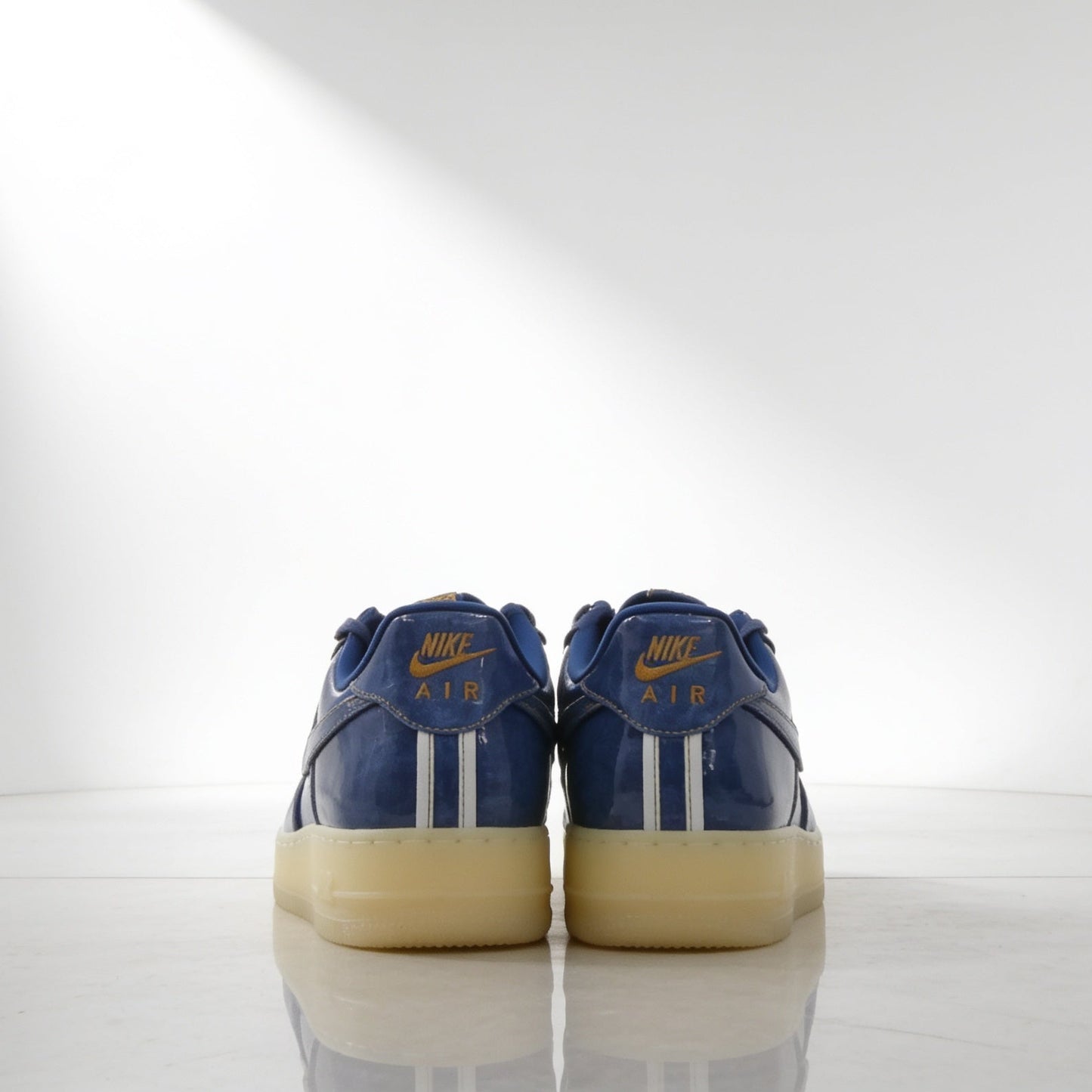 Air Force 1 Low Retro "Patent Denim"