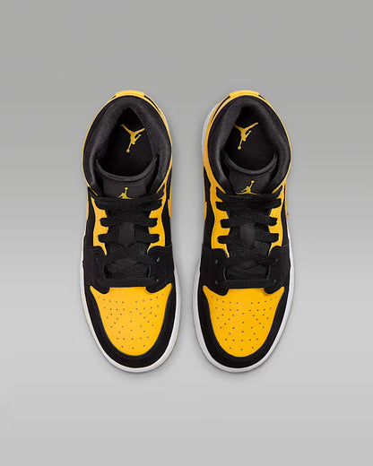 Air Jordan 1 Mid SE ‘New Love’ (GS)