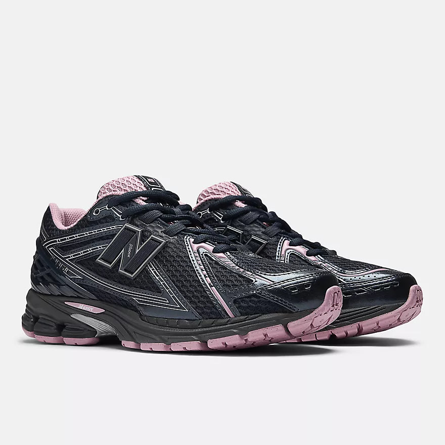 New Balance 1906R