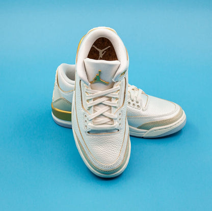 W Air Jordan 3 Retro "Champagne & Oysters"
