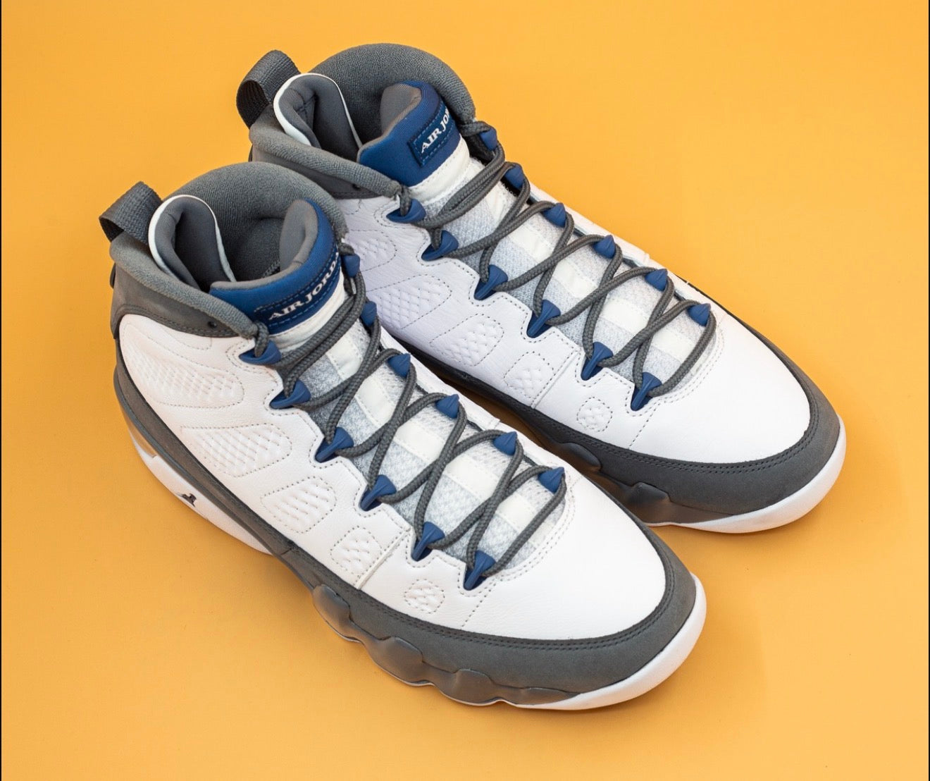 Air Jordan 9 Retro "Flint Grey"