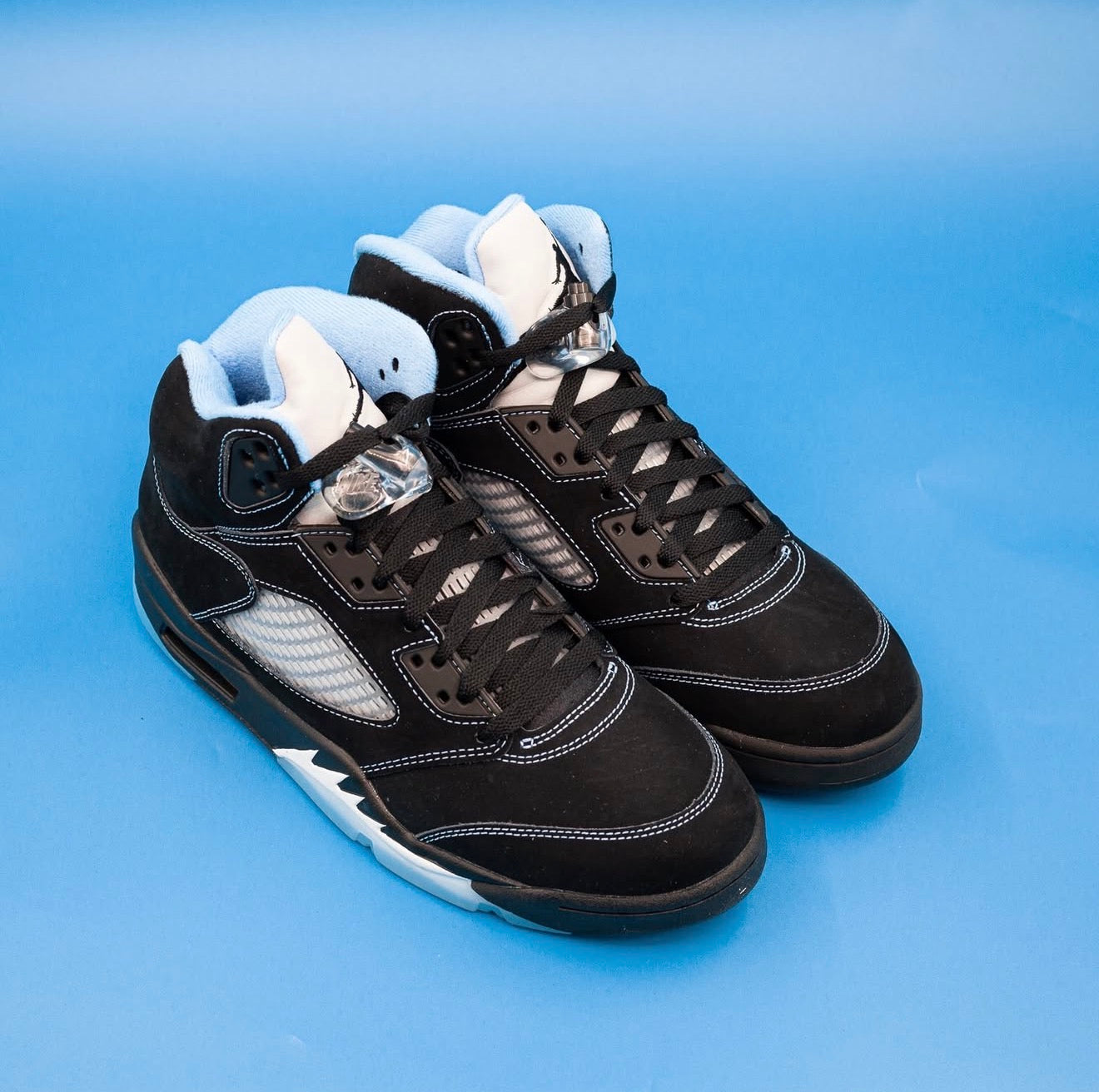 Air Jordan 5 Retro "Black Carolina"