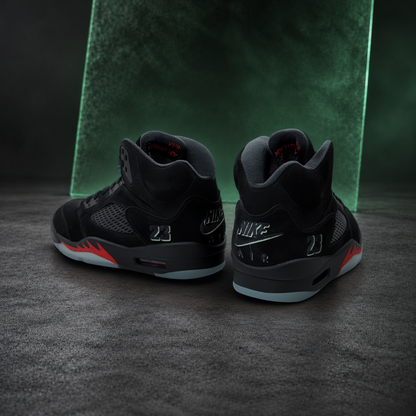Air Jordan 5 Retro "Halloween"