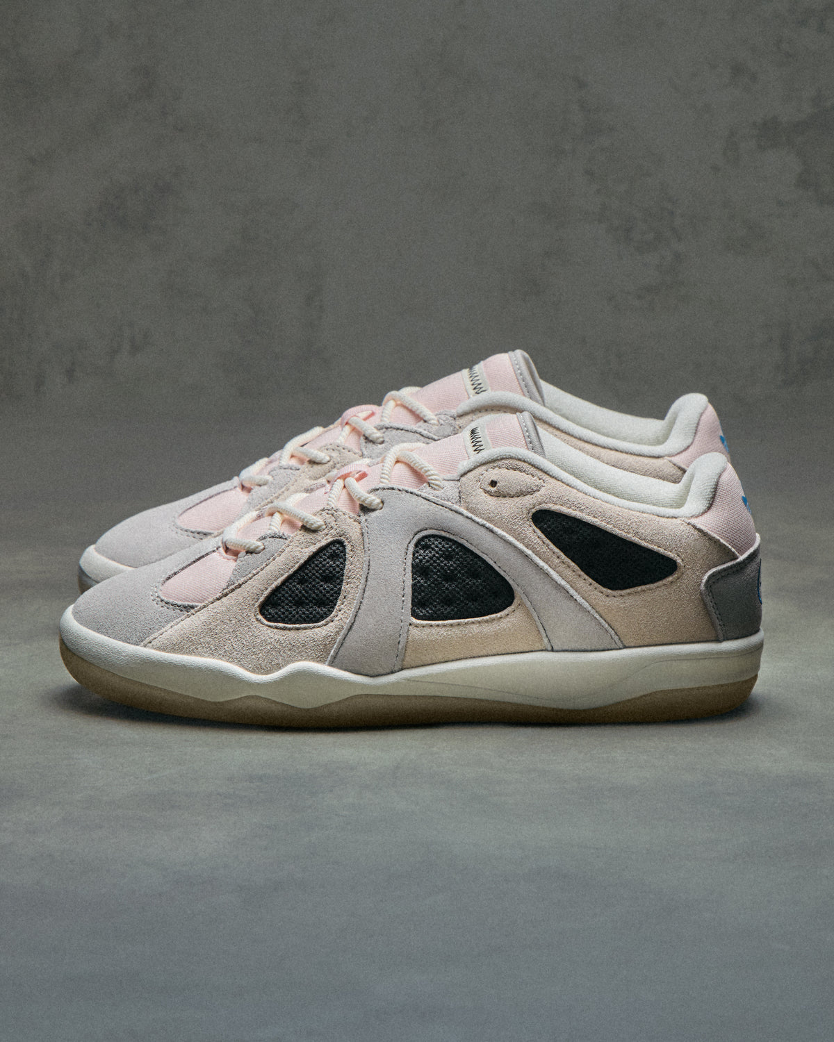 BadBo 1.1 "White/Grey/Pink"