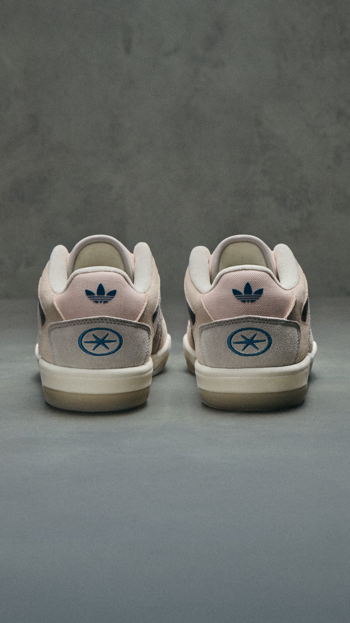 BadBo 1.1 "White/Grey/Pink"