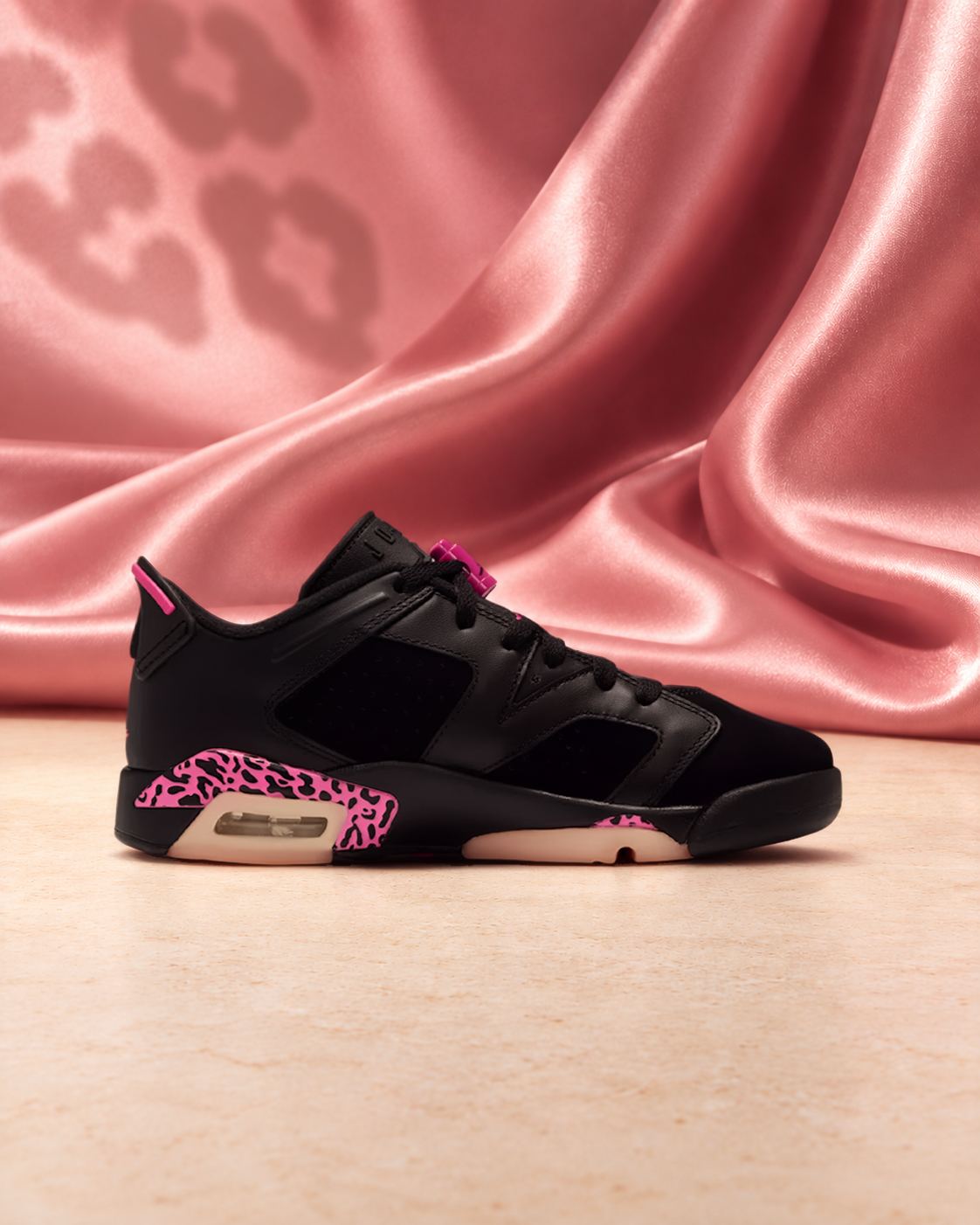 Air Jordan 6 Retro Low (GS) "Fierce Pink"