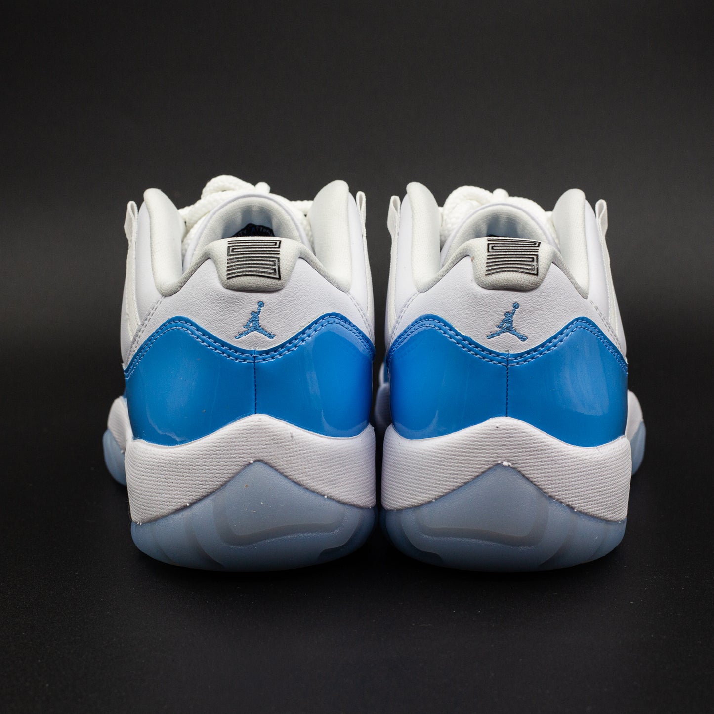 Air Jordan 11 Low Retro "University Blue"