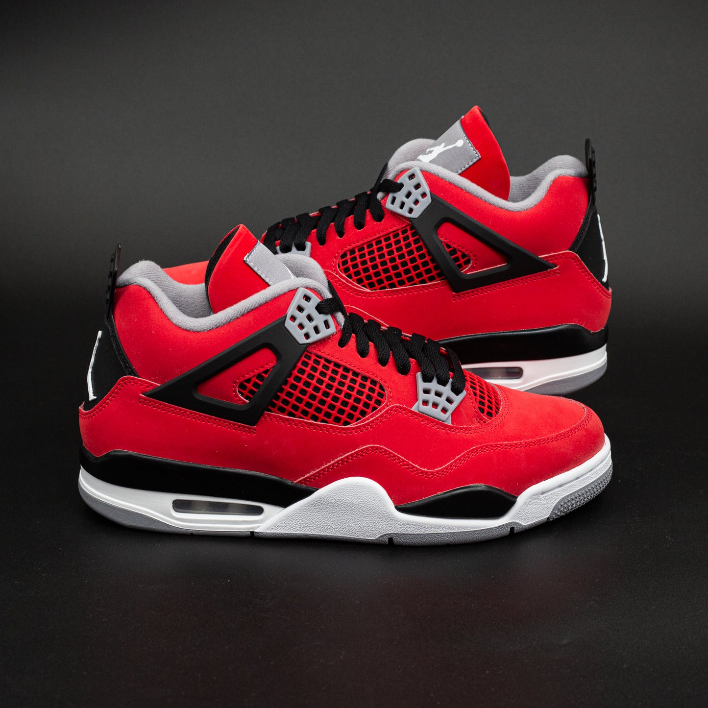 Air Jordan 4 Retro "Toro Bravo"