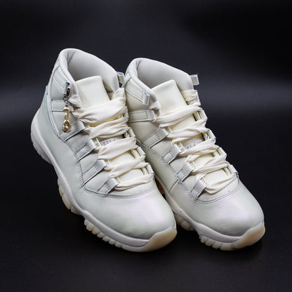 W Air Jordan 11 Retro "Pearl"